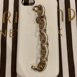 Chain phone case iPhone 6s 7 or 8